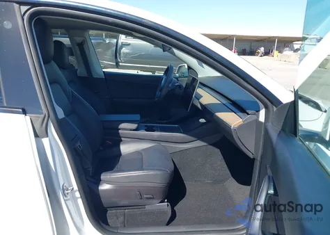 2022 Tesla Model Y Long Range Dual Motor All-Wheel Drive из США, поврежденный, VIN 7SAYGDEE2NF356956